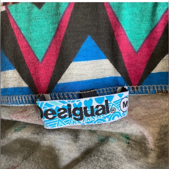 Desigual Womens Embellished Floral Skirt size Medium Multicolor On Gray - Picture 4 of 4